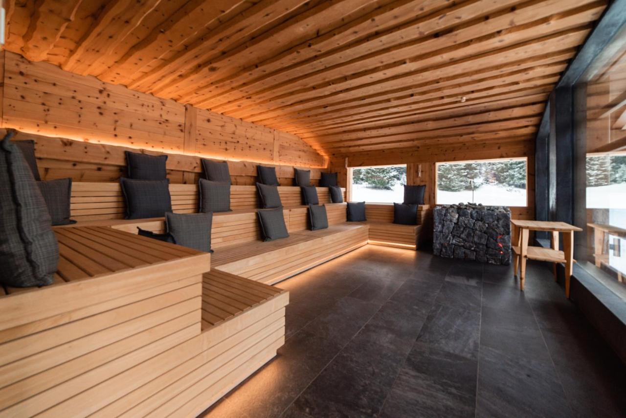 Dolomites Living Hotel Tirler Alpe Di Siusi Bagian luar foto
