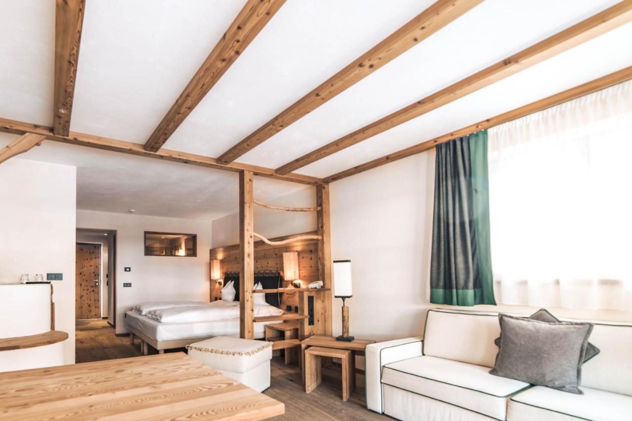 Dolomites Living Hotel Tirler Alpe Di Siusi Bagian luar foto